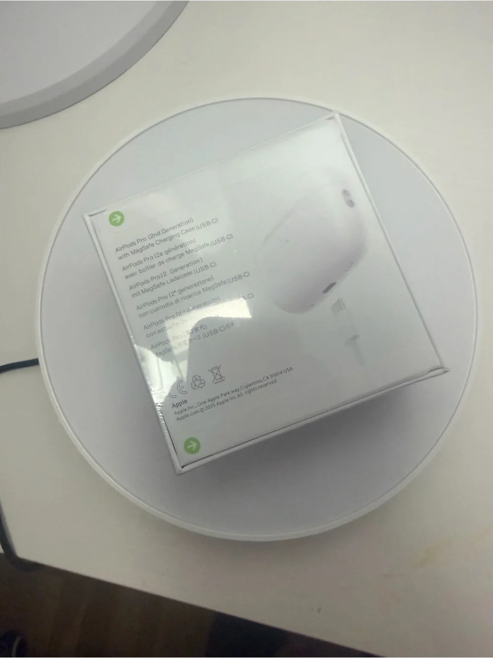 N/A sleek white